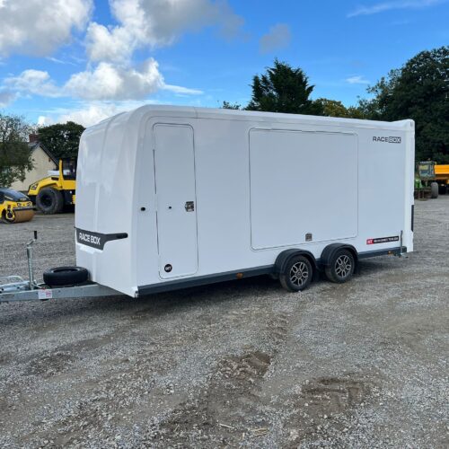 2025 BRAND NEW MODEL BRIAN JAMES RACE BOX 5MX1.95M
