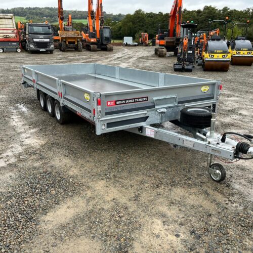 2025 BRAND NEW BRIAN JAMES TRI AXLE 4.5M (14'9") FLAT BED TRAILER