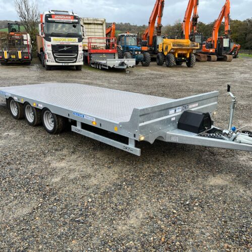 DALE KANE18'X7' BEAVER TAIL TRAILER