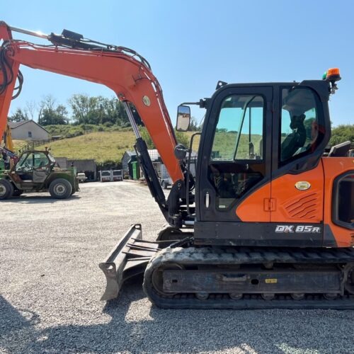 2023 DEVELON DX85R-7