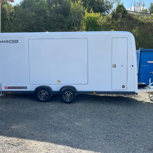 2026 BRIAN JAMES RACE BOX VEHICLE TRANSPORTER 5x1.9M