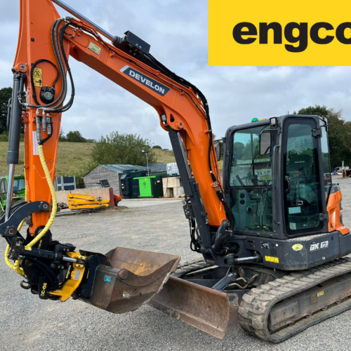 2023 DOOSAN DX63 with Engcon